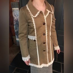 Vintage-Inspired Olive Green Lace Trim Women's Coat